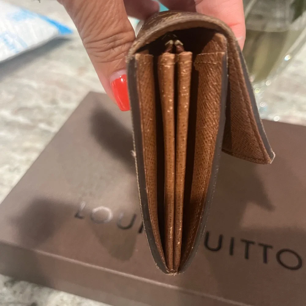 Louis Vuitton Monogram Brown Portefeuille Sarah Long Wallet - Picture 2 of 10